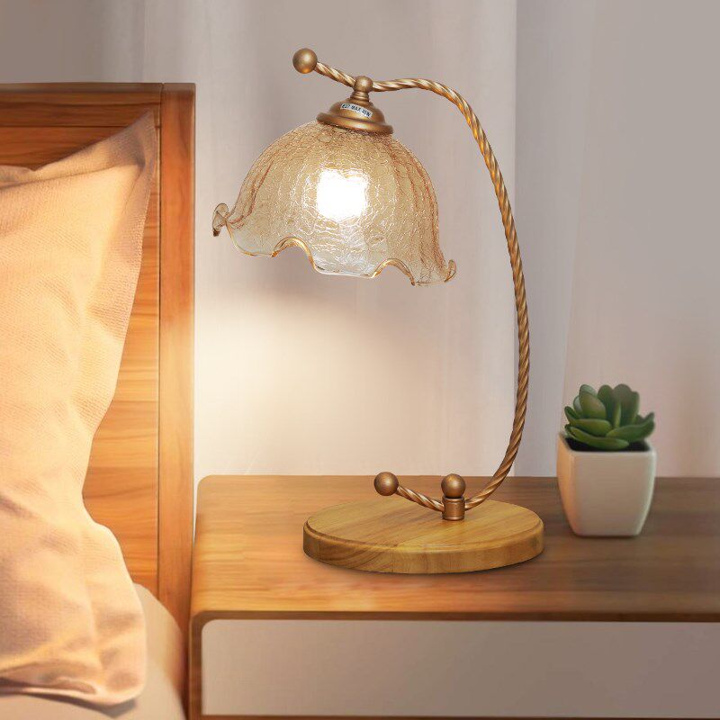 法式复古台灯卧室床头美式家用陪嫁结婚温馨侘寂书房节能长明灯饰