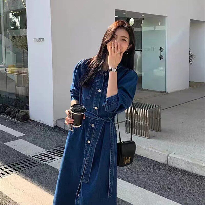 春秋牛仔连衣裙女2025年春款新款气质衬衫长裙高级感时尚女士裙子