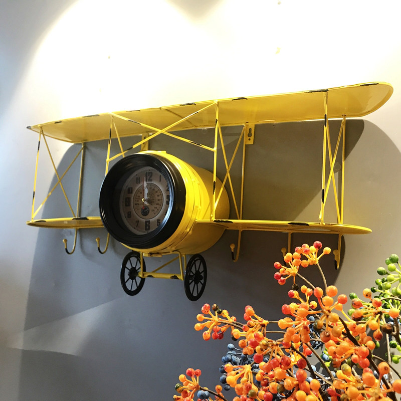 北欧风铁艺个性飞机造型壁挂客厅咖啡厅置物架壁饰挂钟创意装饰