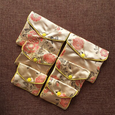 Hot Sale Chinese Brocade Handmade Silk Embroidery Padded Zip