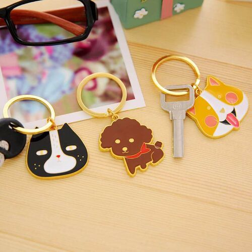 Male and female couples value recommended keyring car pendan