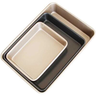 baking tools use a cookie snowflake pastry mold in a nonstic