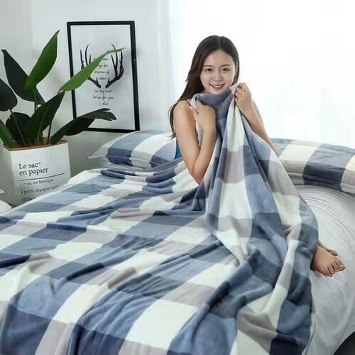 Flannel Blanket Airconditioning Blanket Kids Blanket Thick C