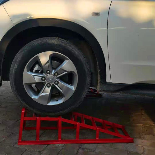 3吨汽车保养斜坡支架换机油支架保养坡道维修工具汽修坡道