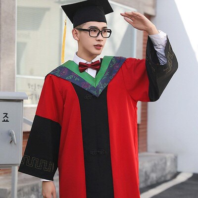 Graduation Gown Academic Dress for Bachelors Degree College