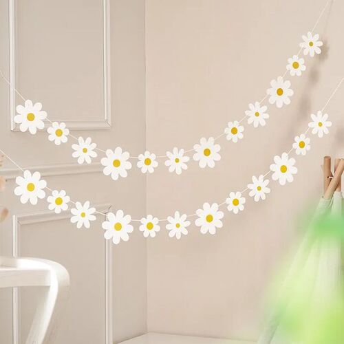 Daisy Birthday Party Decoration For Kids Flag Pulling 7inch
