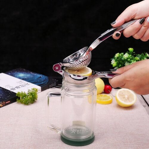 Juice shredded juice squeeze lemon clip