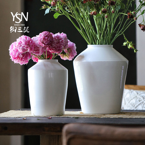 现代简约高级感陶瓷花瓶白色插花摆件水培干花花瓶客厅家居装饰