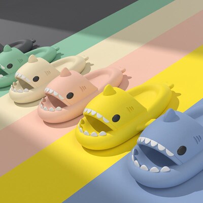 4CM Soft Man Women Shark Slippers Summer Beach Slides Anti-S
