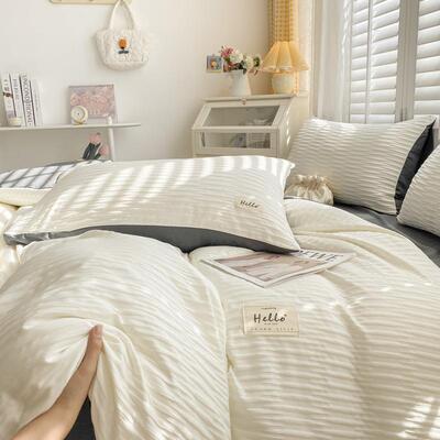 Quilt Bedsheet Bedcovers Duvet Sheets bed set bedding cover