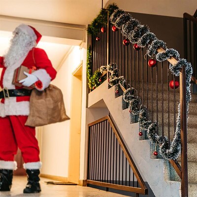 Forest Green Garland - 2 Meter Flocked Trim with White Edge