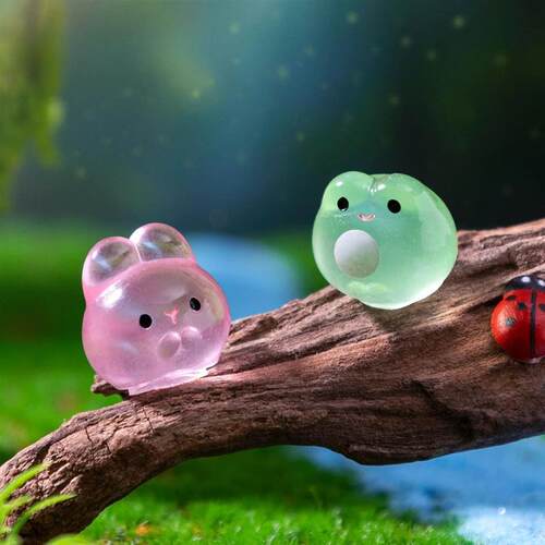 12/24/48pcs Luminous Mini Resin Animal Frog Tiger Figurine