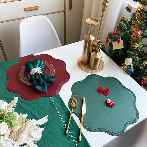 Imitation leather placemat Christmas red green plate mat