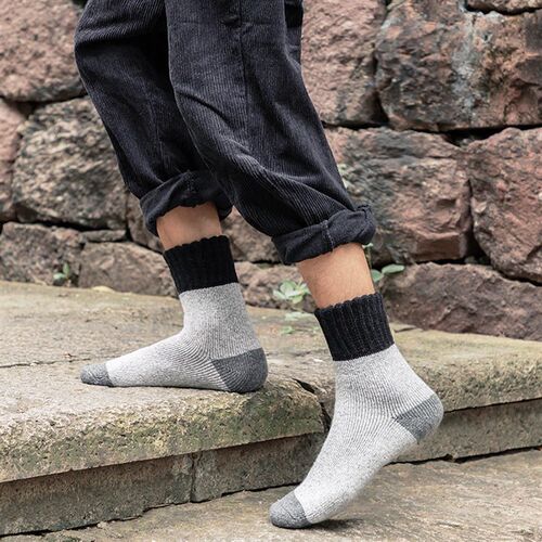 2023 Winter Mens Snow Cashmere Warm Socks Super Thick Retro