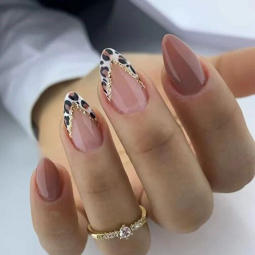 24Pcs Peach Blossom Fake Nails Press on Almond False Nails R