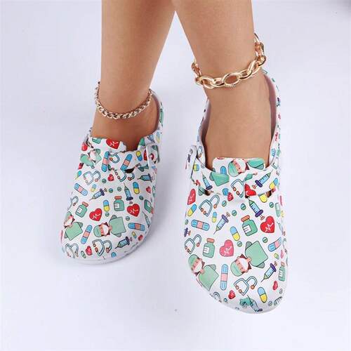 Womens Vibrant Tie-Dye Clogs Comfortable Lightweight EVA