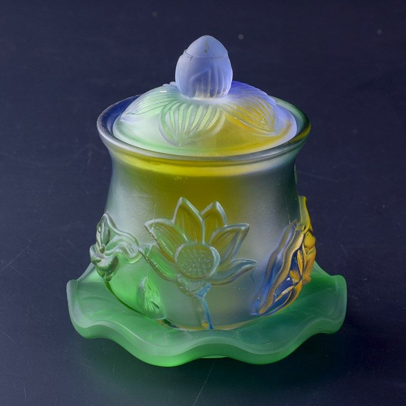 供奉佛前杯玻璃圣水杯仿琉璃莲花供杯敬水净水杯观音菩萨贡杯摆件,家居饰品,装饰摆件,淘宝优惠券,粉丝福利购,淘宝优惠卷