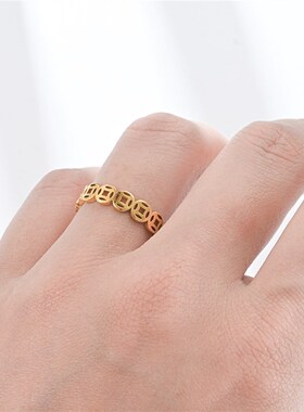 Output Fashion Hollow Cut Coin Ring 2025European and America