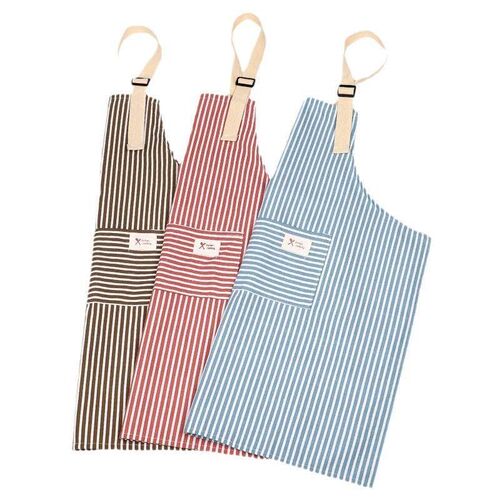 Cotton and linen striped apron, breathable and lightweight.