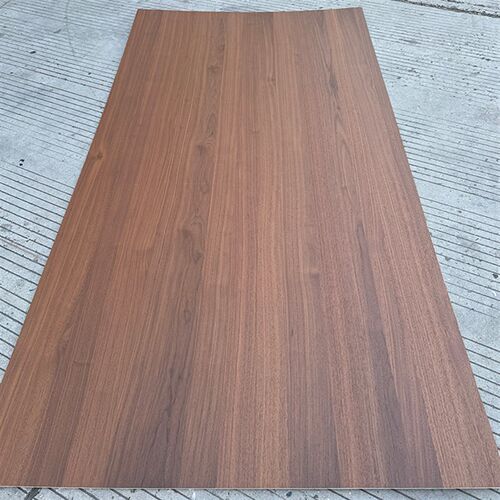 黑胡桃天然实木皮贴面板木饰面墙板超哑UV漆胡桃木纹涂装板饰面板