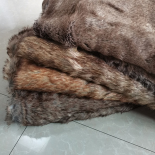 三色毛绒布料仿狗毛加厚皮草面料人造长毛绒玩具展示背景布表演服