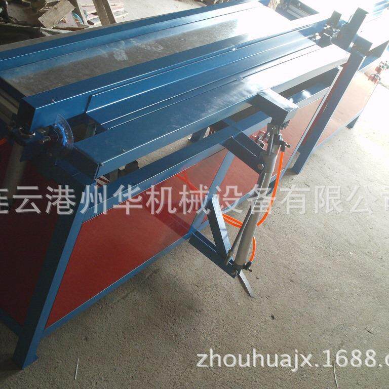 供应连云港州华机械设备有限公司生产PVC发泡板一面贴膜热弯机