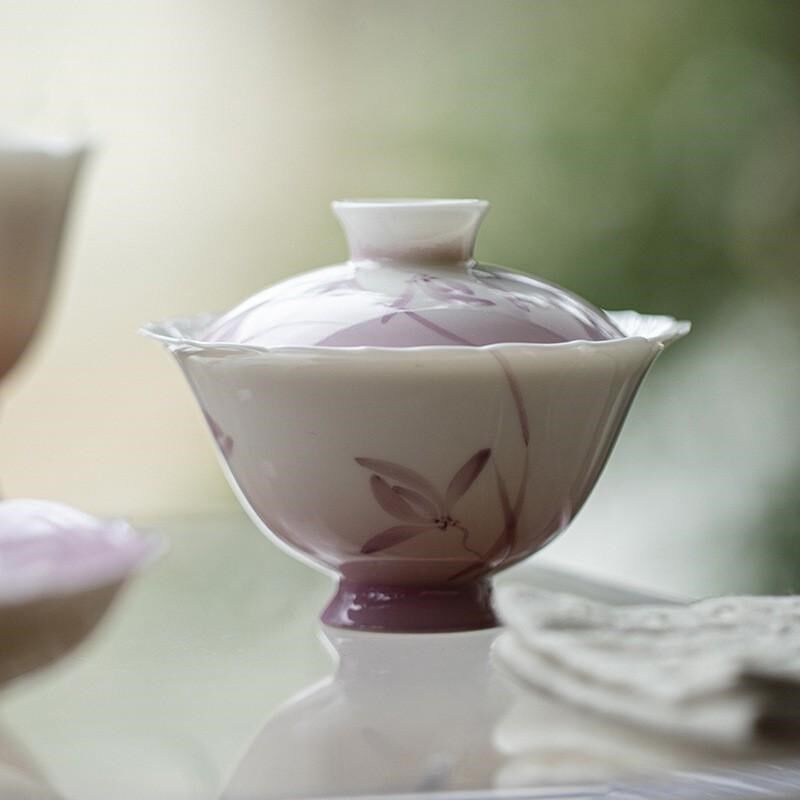 玉泥手绘兰花陶瓷盖碗功夫茶具渐变紫花口高足泡茶碗家用盖碗