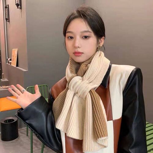 Warm Color blocked Knitted Cross Neck