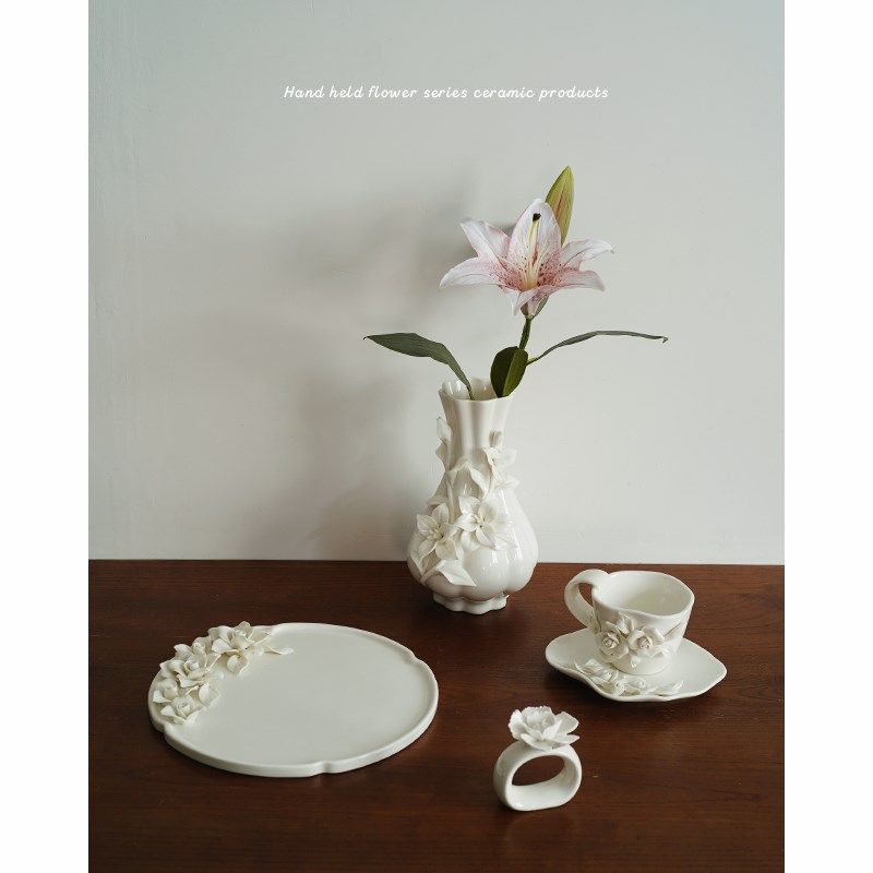 精致手工制品 出口欧式手捏花高档造型陶瓷花瓶 餐盘咖啡杯餐巾扣,家居饰品,花瓶,淘宝优惠券,粉丝福利购,淘宝优惠卷