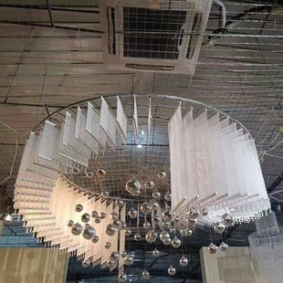 新款婚庆道具一帘幽梦珠帘吊顶浪漫婚礼堂弧形吊顶活动装饰布置
