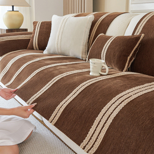 中古风雪尼尔沙发垫四季通用现代高端皮防滑2024新款高级套罩盖布