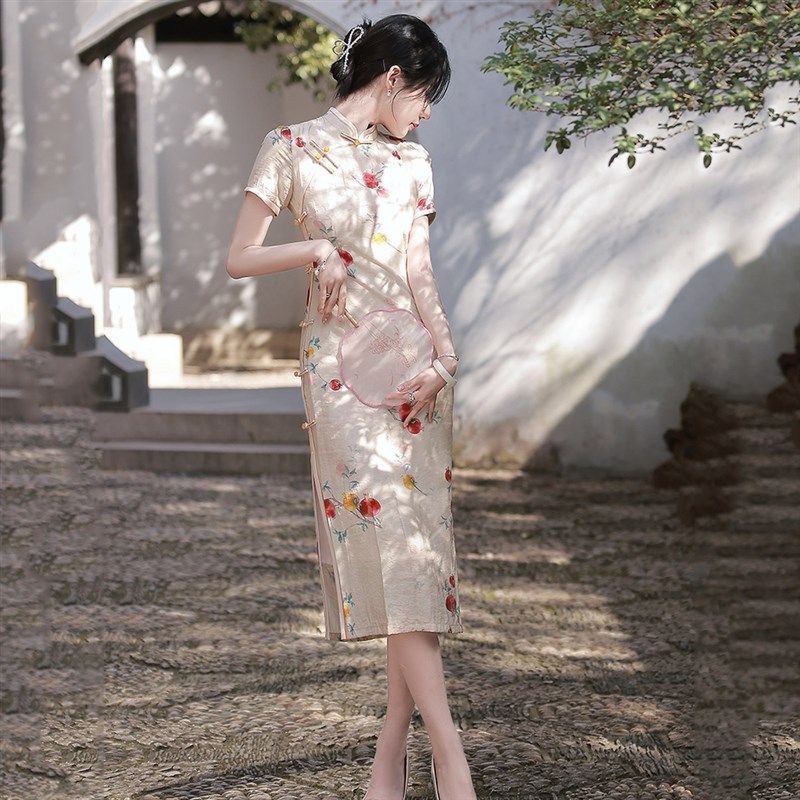 改良复古旗袍2025年新款年轻款少女高级感高端高考送考连衣裙夏款,女装/女士精品,旗袍,淘宝优惠券,粉丝福利购,淘宝优惠卷