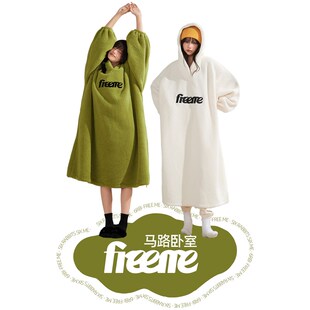 六只兔子长款羊羔绒家居睡袍女加厚保暖冬季睡裙宽松版连帽家居服