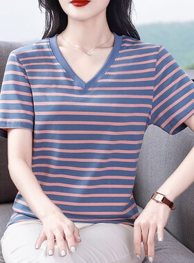 胖mm大码宽松显瘦纯棉短袖T恤女装中年妈妈夏装条纹遮肚V领上衣服