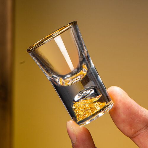 高档奢华水晶玻璃白酒杯套装家用中式一口小酒杯子二两分酒器酒具