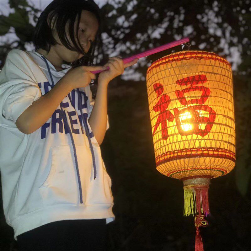 潮汕传统竹编油纸手提灯笼发光节日姓氏创意古风复古装一文字定制