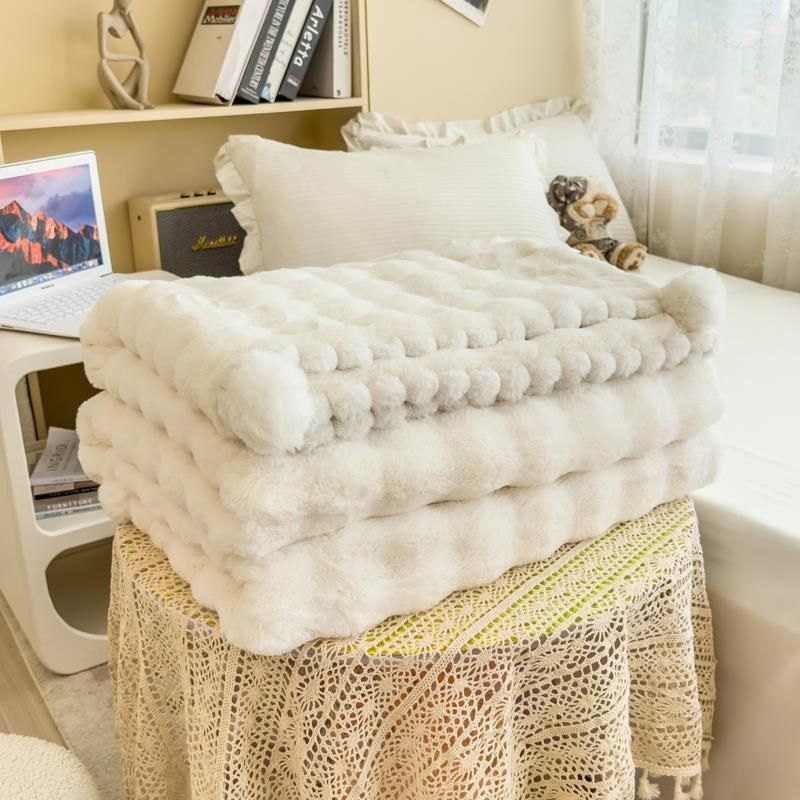 球球边兔毛绒毛毯加厚冬季午睡空调盖毯法莱绒沙发午休毯子,居家布艺,床边毯,淘宝优惠券,粉丝福利购,淘宝优惠卷