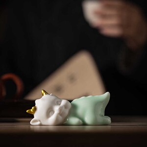 龙年陶瓷茶宠摆件创意手工茶玩茶桌茶盘茶台宠物精品装饰茶具配件