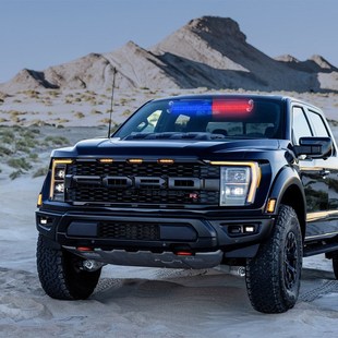 汽车后挡风玻璃LED爆闪灯车载吸盘式铲子远光狗反击灯警示闪光灯