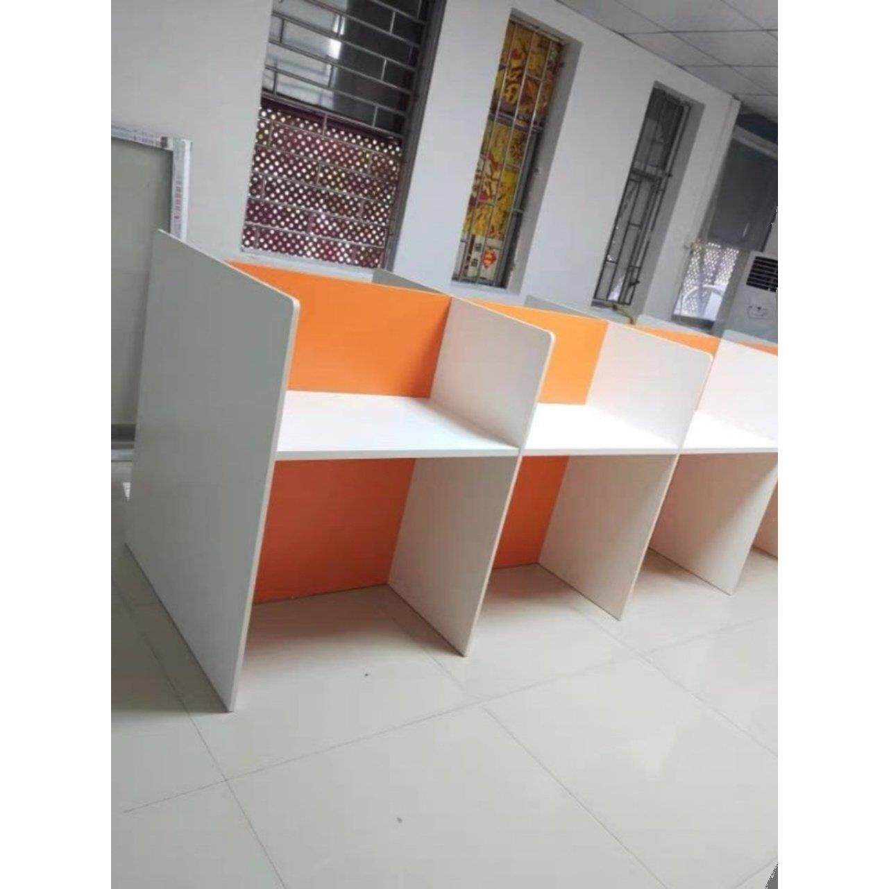 北京办公桌椅电动销售小卡工作人员桌椅组合办公隔断工作站屏幕卡