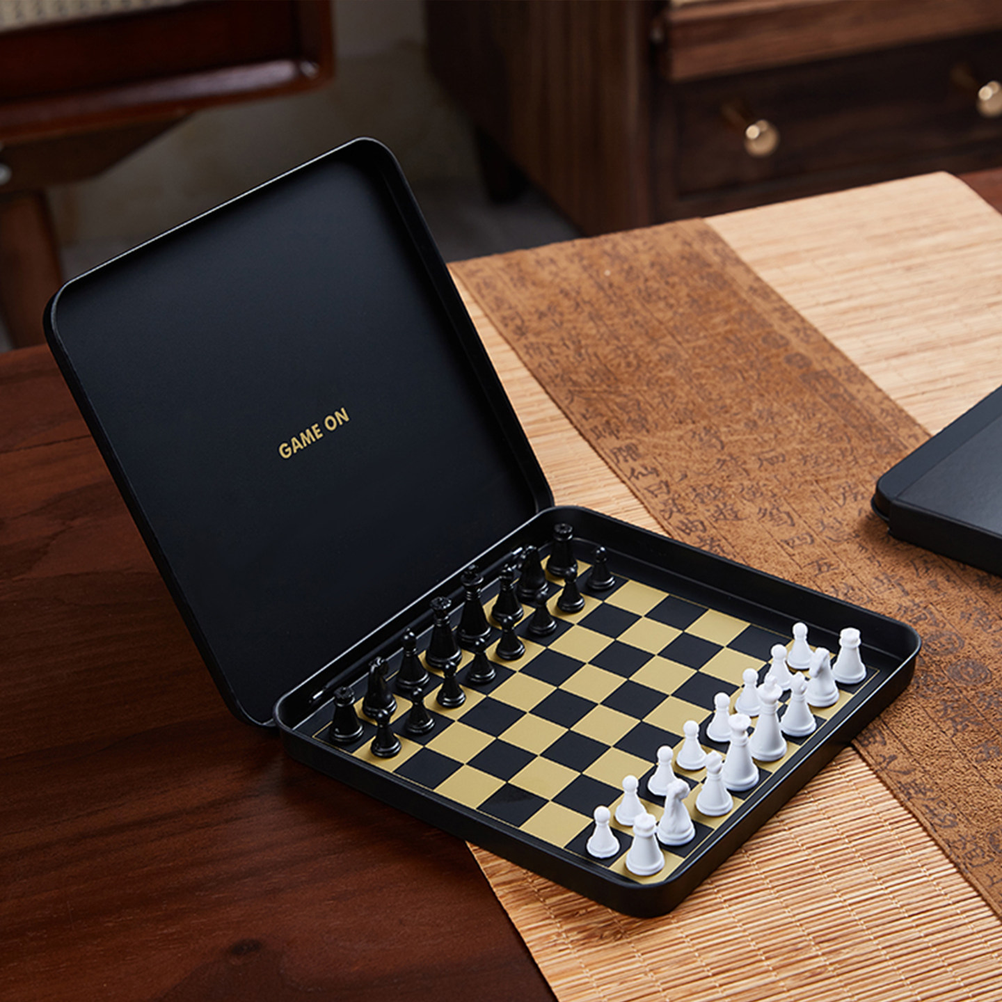 豪华小型棋盘国际象棋便携式磁性儿童初学益智礼物奖励好物旅行棋