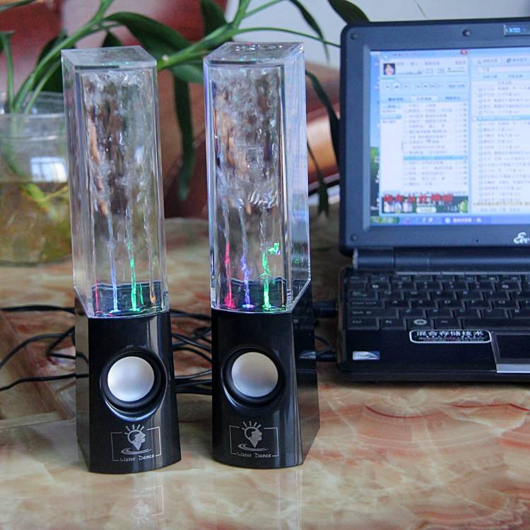 水舞喷水音响七彩灯手机笔记型电脑小型低音炮 LED喷泉家用播放器