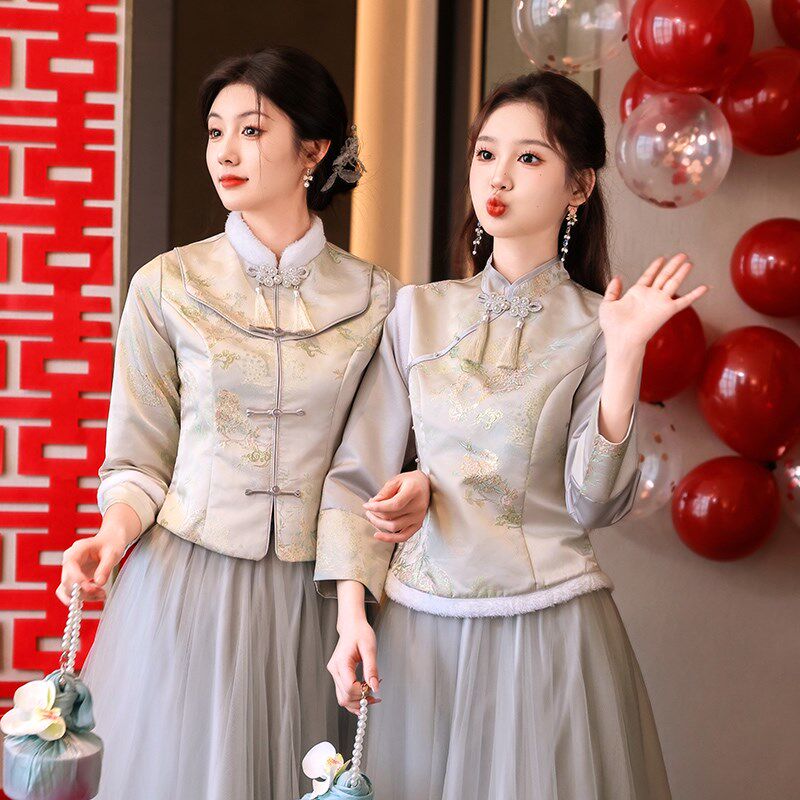 新中式伴娘服女2024冬季新款姐妹团礼服长袖保暖小个子旗袍伴娘裙