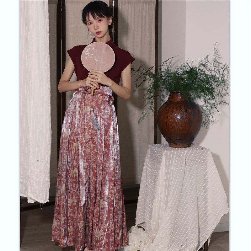 喵吉新中式国风高腰长款百褶碎花半身裙日常改良马面裙套装女夏季