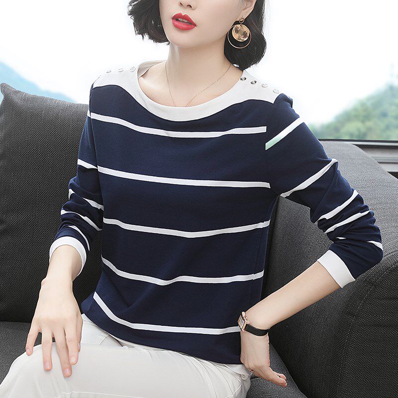 中老年妈妈2024春秋装新款纯棉长袖t恤女条纹上衣大码洋气打底衫