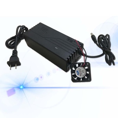 12.8V电池充电器14.6V14.8V5A汽车应急启动4串磷酸铁锂32650电池