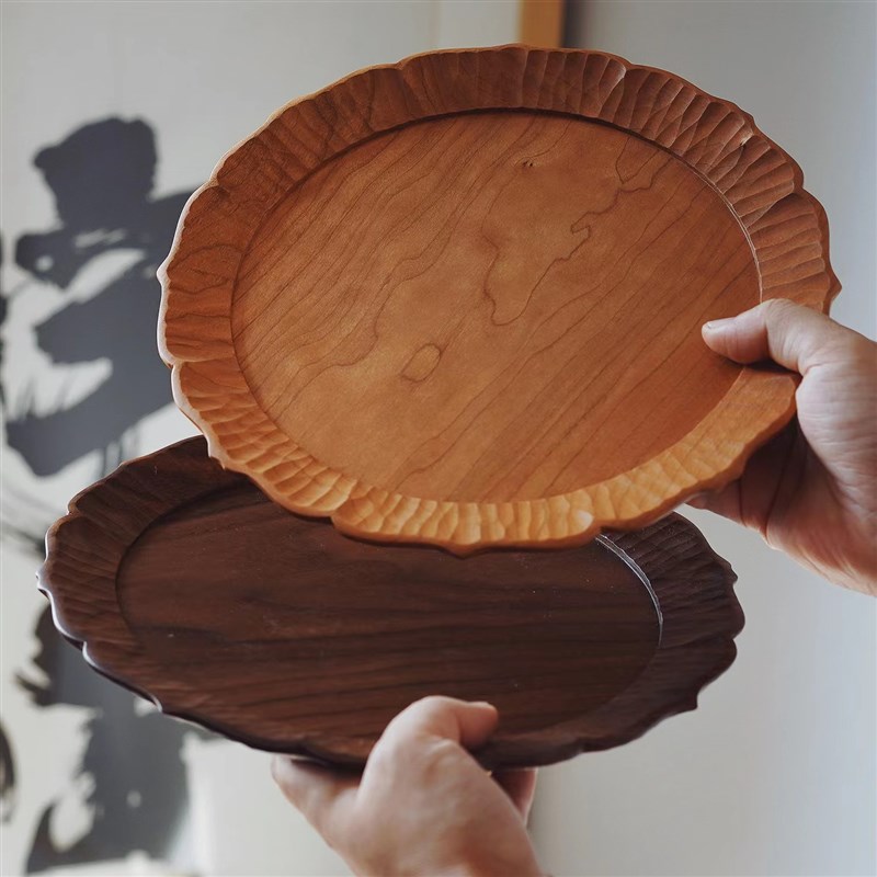 将时光雕刻入木。手工作日式餐盘复古盘子黑胡桃樱桃甜品盘托盘