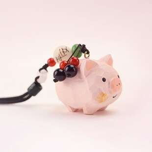 俏皮猪仔仔创意可爱手工木雕小猪汽车挂件后视镜车载挂饰礼物