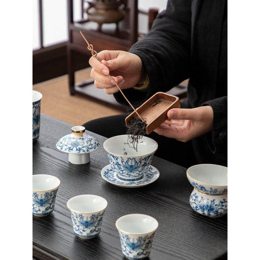 轻奢蓝白全套功夫茶具珐琅彩色花茶杯盖碗套家用茶杯陶瓷礼盒