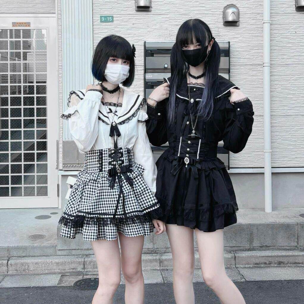 送项圈量产型黑白长袖水手领蝴蝶结蕾丝衬衫少女套装亚文化